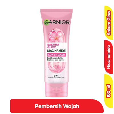 Promo Garnier Sakura Glow Pembersih Wajah Low pH Niacinamide 100 ml Alfamart